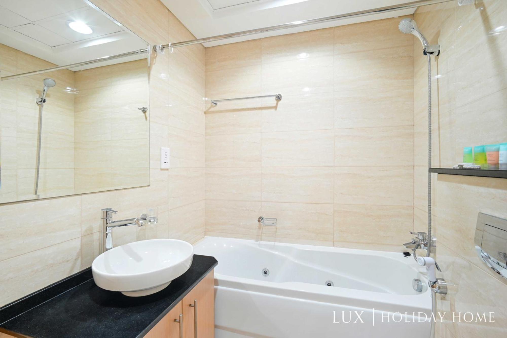 Lux The Marina Ocean View Suite 1 Dubai Esterno foto
